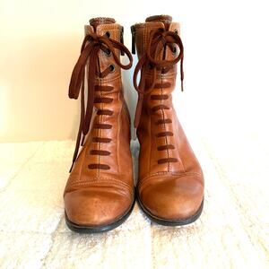 VTG Liz Claiborne Flex Brown Leather Ankle Boots Size 9 Y2K Boho Retro Romantic